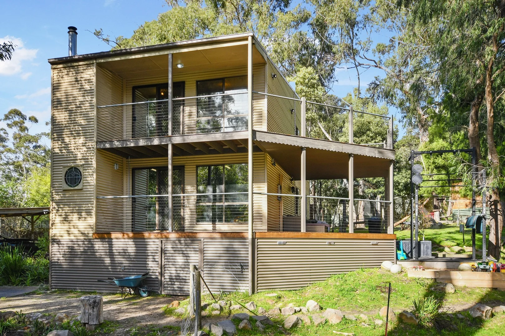 Image 4