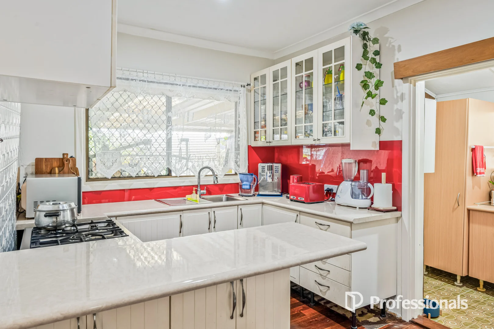 Image 7
