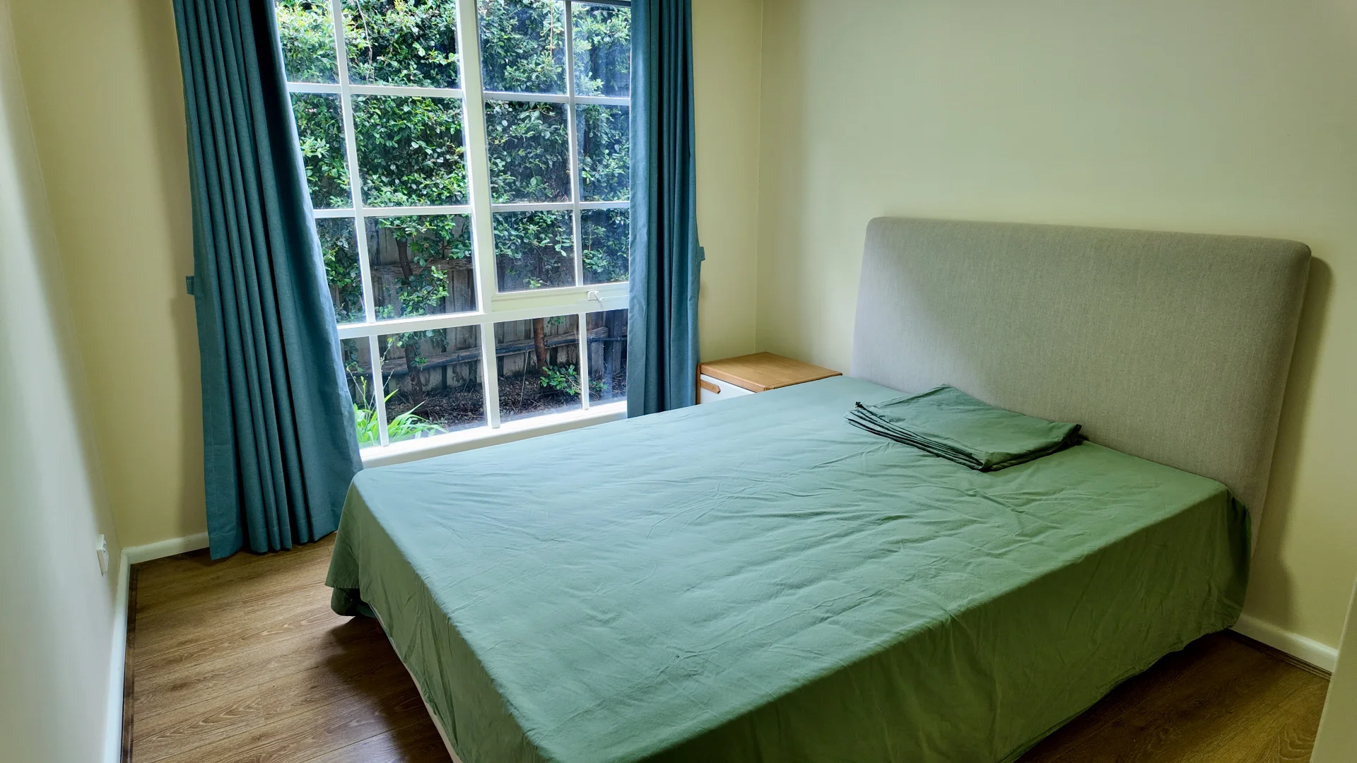 Image 7