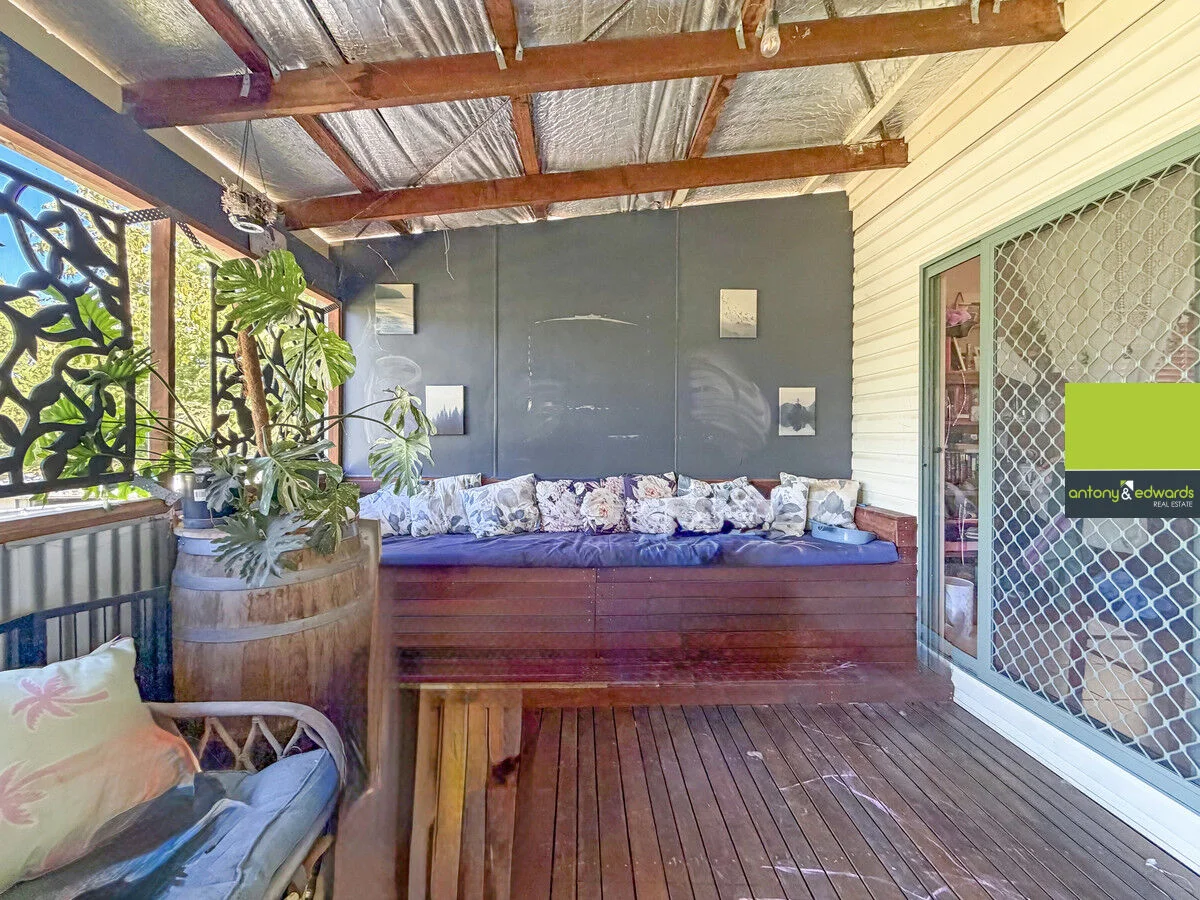Image 12