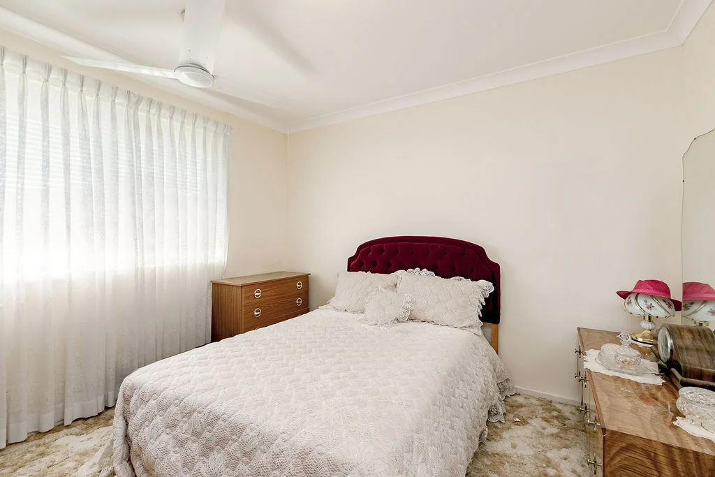 Image 12