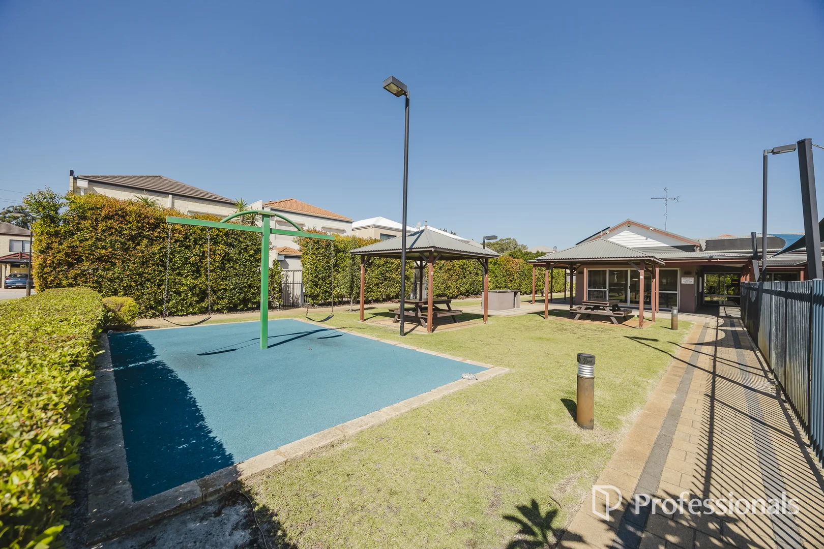 Image 12
