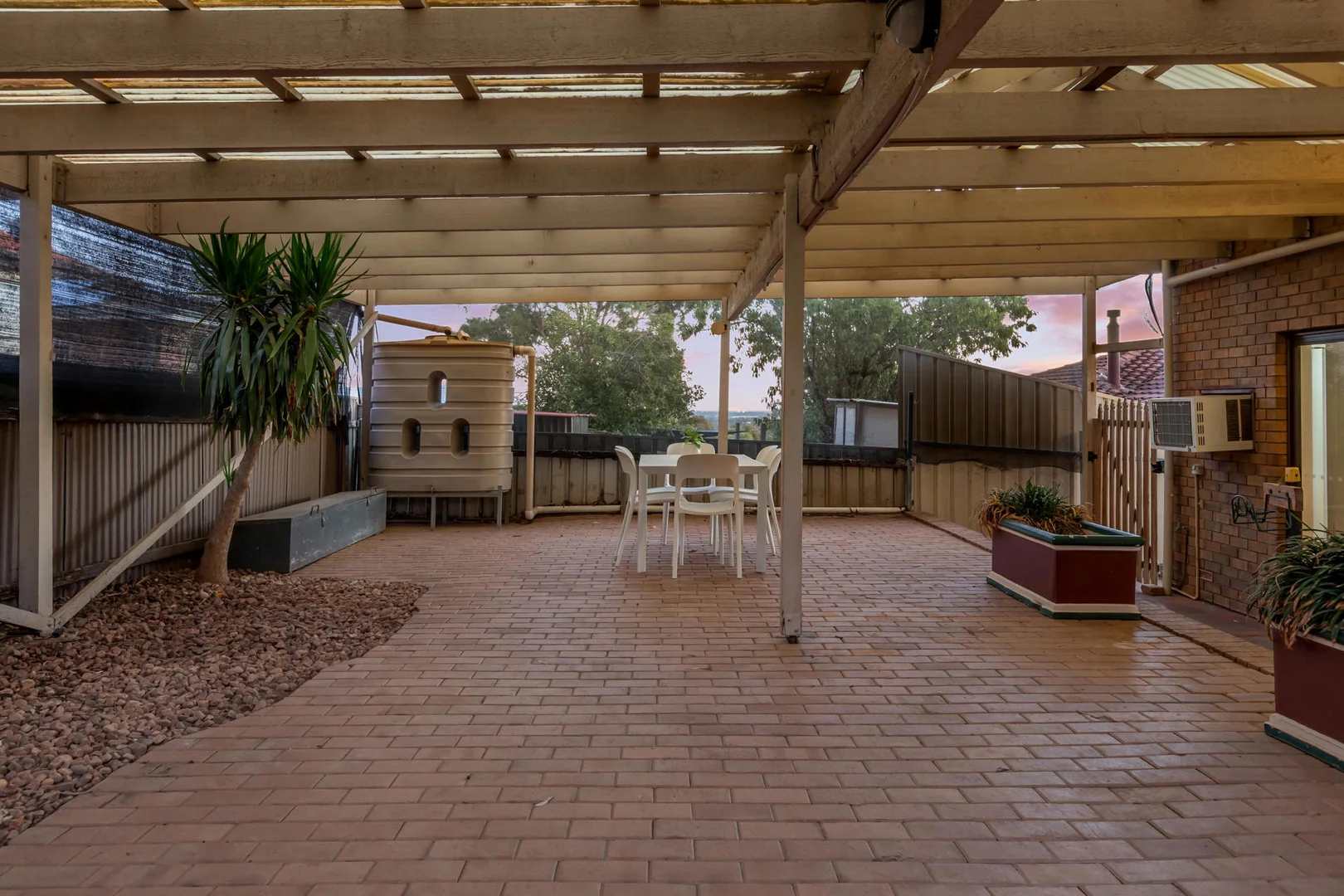 Image 25