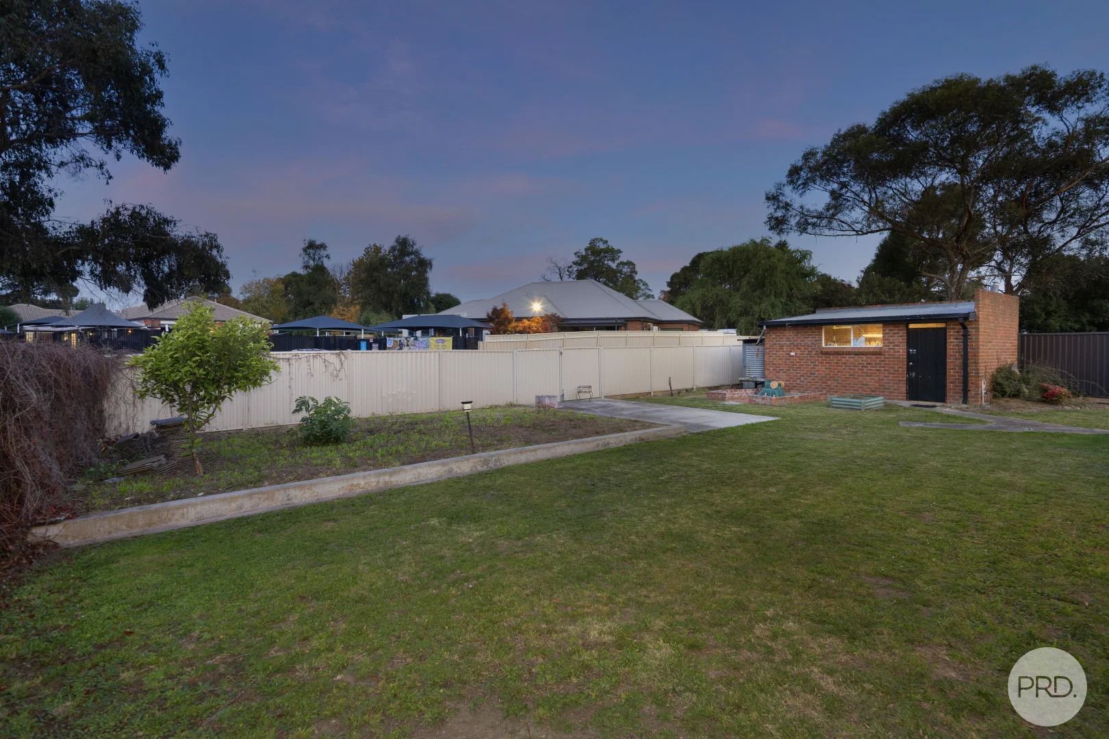 Image 12