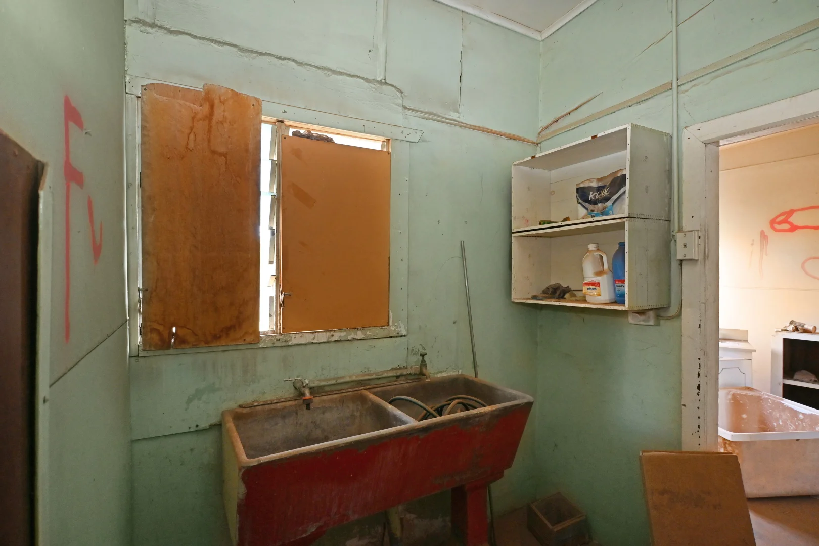 Image 10