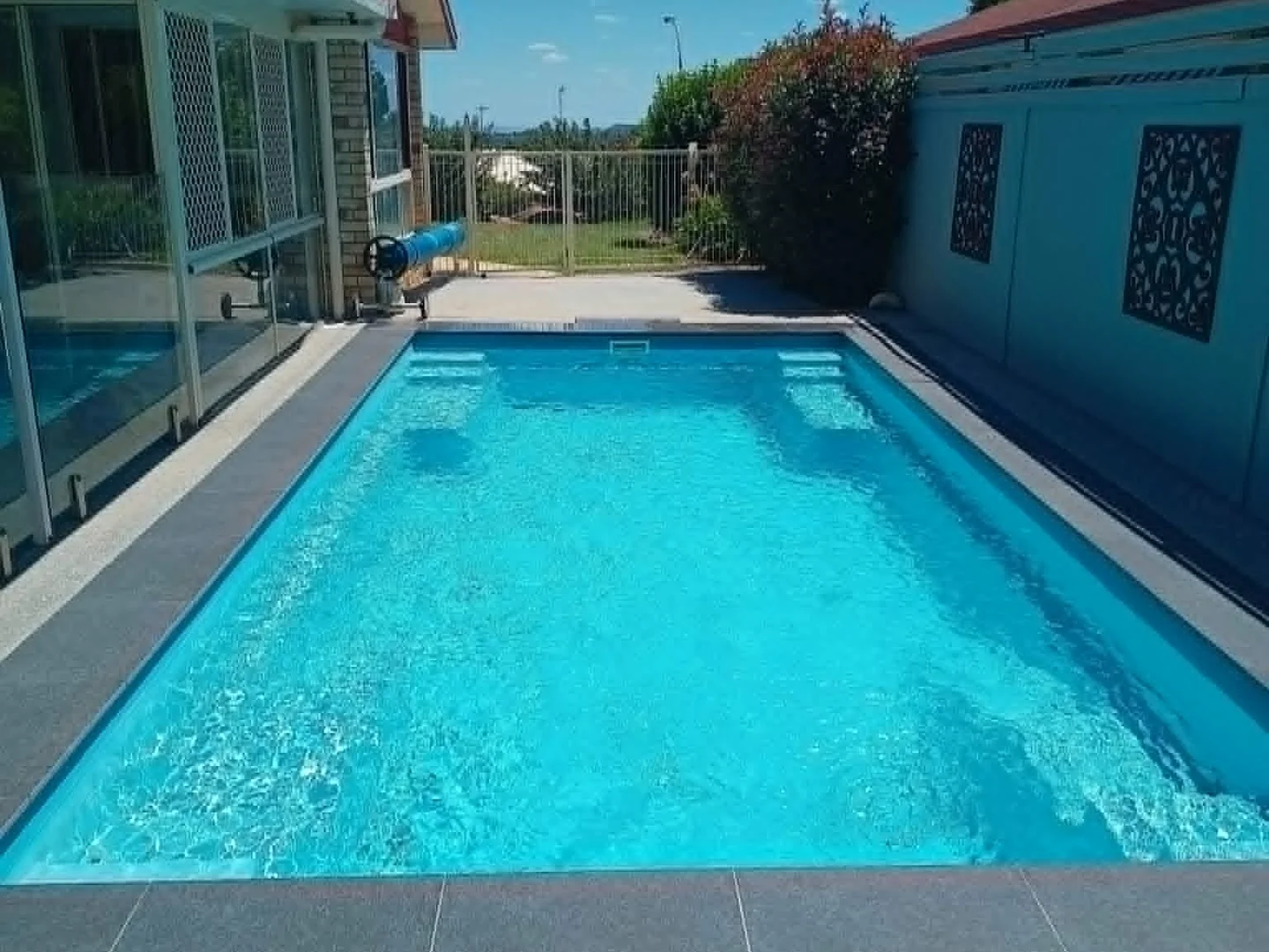 Image 10